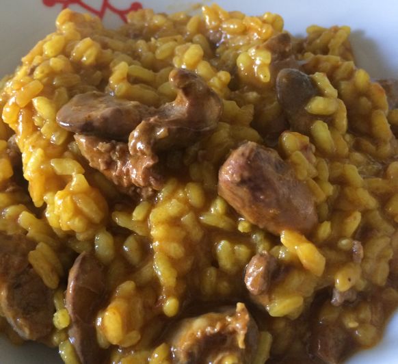 ARROZ CON HIGADITOS DE POLLO PARA 2 O 4 COMENSALES