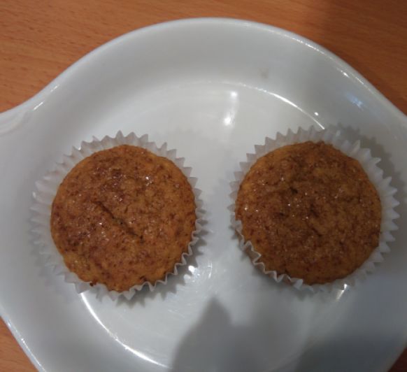 MAGDALENAS DE NARANJA, SIN GLUTEN CON TRIGO SARRACENO SIN LACTOSA.