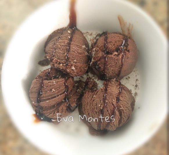 Helado de chocolate casero