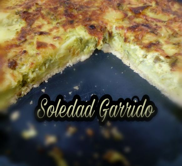 Coca de pimientos verdes y patatas